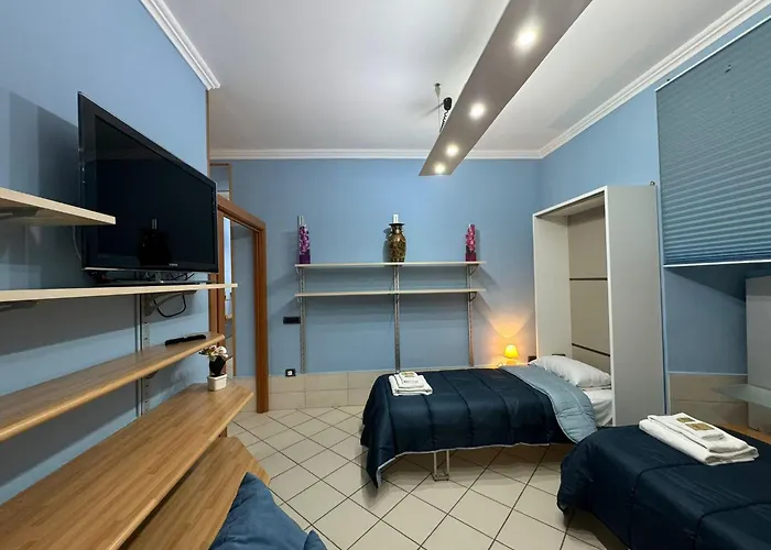 Apartment Charming Hideaway In P R A T I Near Piazza Clodio