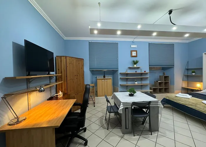 Charming Hideaway In P R A T I Near Piazza Clodio